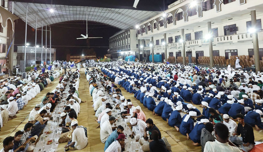 Ramadan ends with stories of Grand Community Iftars organized by Markaz